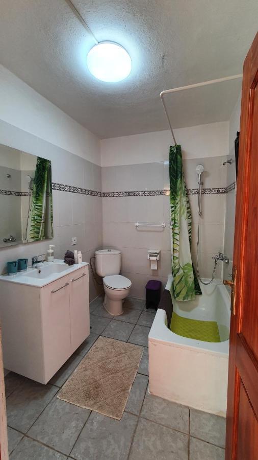 Lovely Two Bedroom Apartment With Amazing View Техина-де-Исора Экстерьер фото